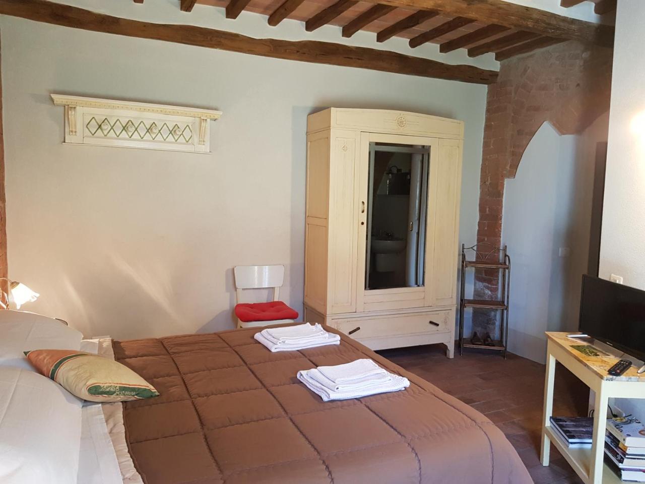 سان روكّو أَ بيلّي B&B Palazzo A Merse المظهر الخارجي الصورة